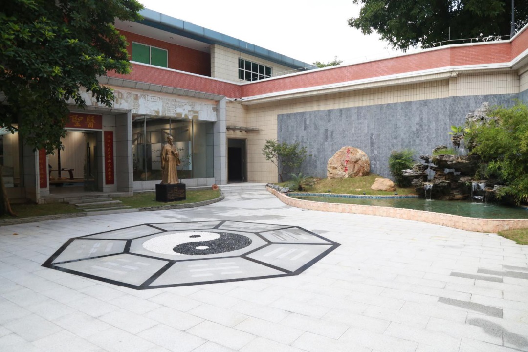 白云山永利yl23455医圣堂科普基地获评第十三批广州市科学技术普及基地