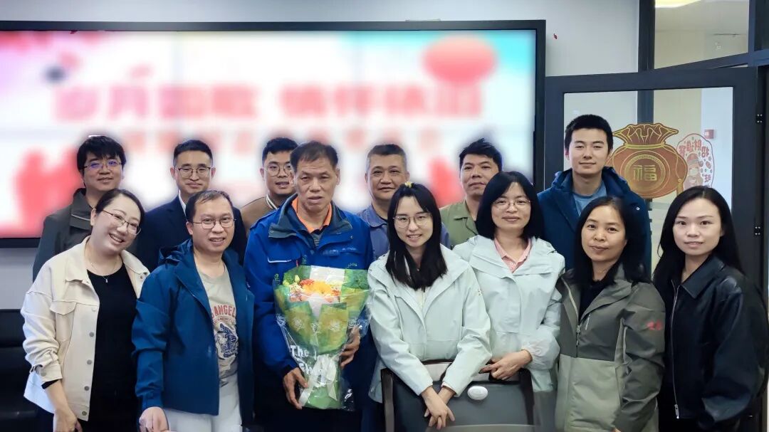 情暖桑榆 薪火相传——白云山永利yl23455制药工会温情举行2025年退休职工系列欢送会